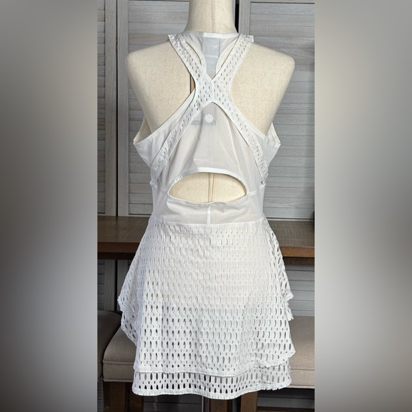 Nike Women's Mesh White Coverup LARGE NWT - Picture 3 of 16